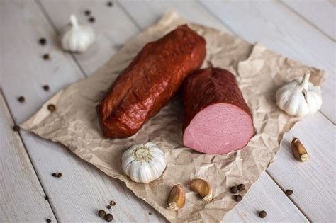 Pin By Anna Petrossian On Eatdrink Food Sausage Salami