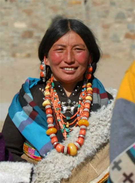 tibetan amdo nomad woman mongolian clothing women people