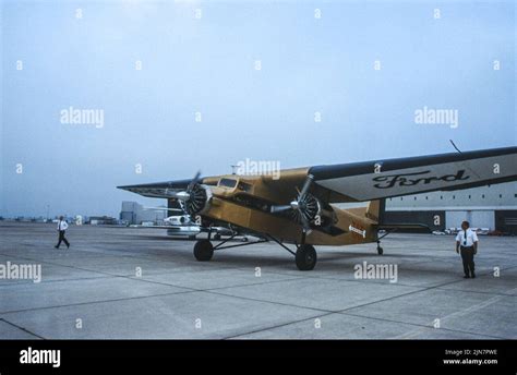 Stout Bushmaster 2000 Tri Motor Taxis At Nas Miramar Stock Photo Alamy