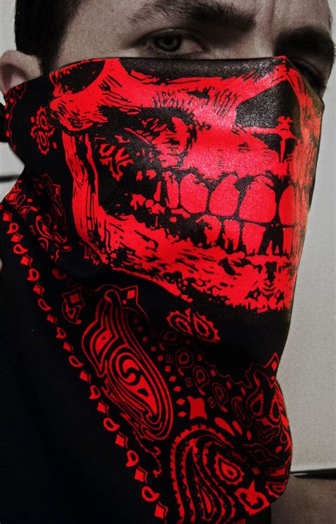 Red Skull Black Trainmen Paisley Bandana Half Face Mask
