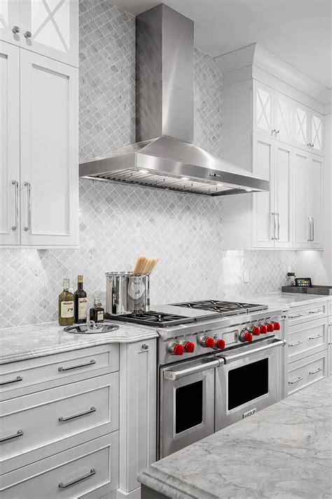 Shop our collection of arabesque mosaic tile in a variety of stylish colors and finishes. 44+ ( Top ) Arabesque Tile - " Kitchen Backsplash " Design ...