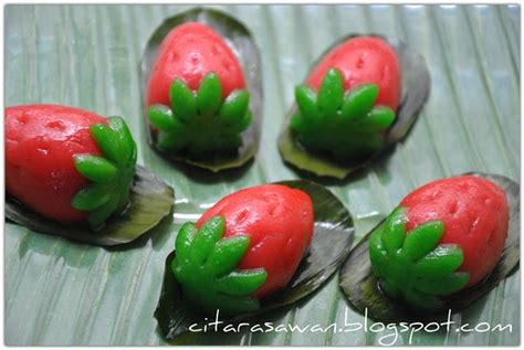 Selain itu, boleh juga menggunakan inti lain mengikut cita rasa sendiri. Kuih Angkoo / Kuih Peria ~ Blog Kakwan