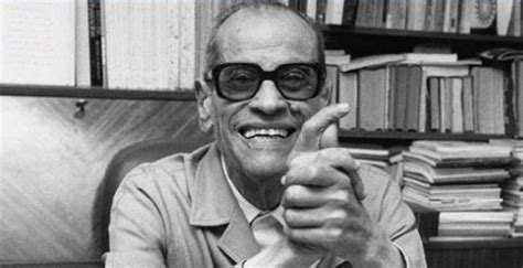 Naguib mahfouz's magnificent epic trilogy of colonial egypt appears here in one volume for the first time. Naguib Mahfouz Biography - Childhood, Life Achievements ...