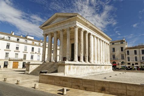 Akut ağrı bir başka deyişle aniden ortaya çıkan ve genellikle incinme ya da yaralanmalardan sonra görülen ağrılarda, ağrılı geçen ek. Unesco : la ville de Nîmes renouvelle sa candidature pour ...