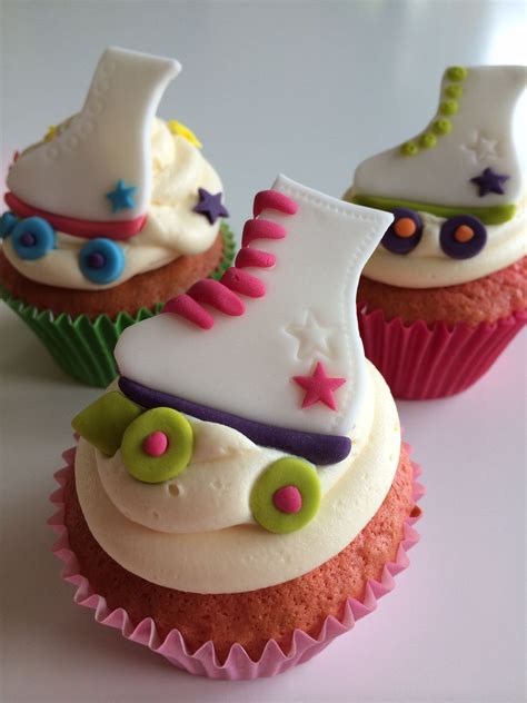 Rollerskate Disco Cupcakes With Fondant Toppers By