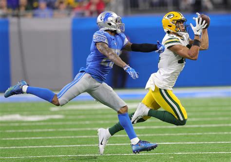 You can follow your favorite team on gameday with current drive information and statistics at your. Predictions: Lions-Packers