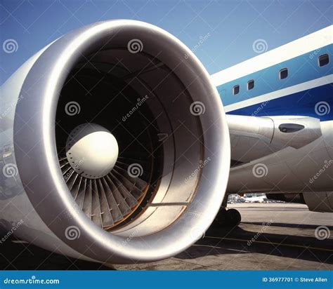 Large Fan Jet Aircraft Engine Stock Image Image 36977701