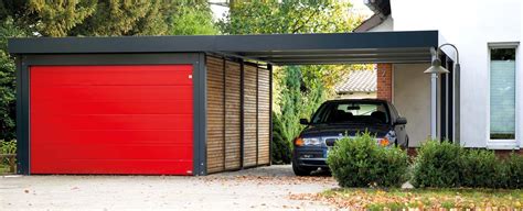 Eine garage mit carport ist natürlich teurer als eins der elemente allein, jedoch verbindet es auch ihre vorteile und bietet mehr geschützte stellfläche. Doppelcarport. Kombination offen / geschlossen mit ...