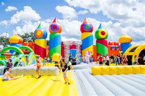Worlds Biggest Bounce House Comes To Philly This Weekend