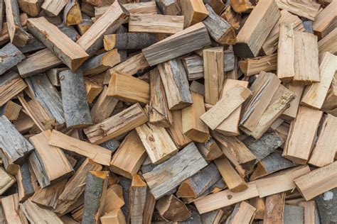 Small Seasoned Hardwood Logs Bulk Bag Of 8 Inch Logs Eco Firewood Firewood Logs In