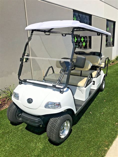 Very Nice 2017 White Evolution Golf Cart For Sale