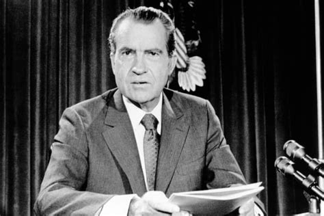 50 Years After Nixon Ended The Gold Standard Dollars Dominance Faces Threat Market Trading