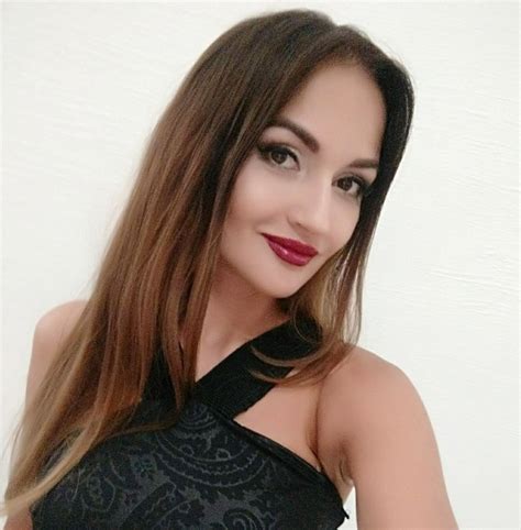 Meet Beautiful Belarusian Woman Anna 35