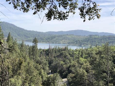 To my knowledge, there were two main trailheads, but parking was very limited in both spots without an early start. Bass lake overlook from Willow Creek Trail : fresno