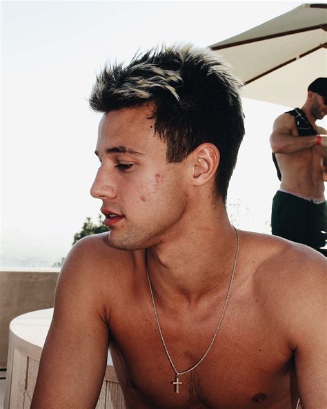 Alexis Superfan S Shirtless Male Celebs Cameron Dallas Shirtless With