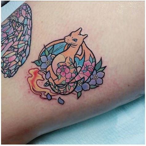 This creature is so large that, when turned into a forearm tattoo, it has to be looked at from various angles. Kawaii style charizard tattoo. | Tatuajes pokemon, Tatuaje ...