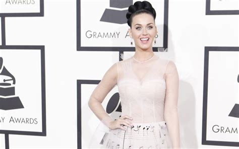 Katy Perry Makes Twitter History Becomes Most Followed Person Campus Circle