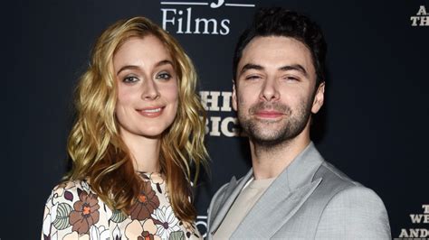 Poldark Star Aidan Turner Marries Girlfriend Caitlin Fitzgerald In