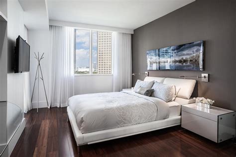 22 Stunning And Neat White Condo Bedrooms Home Design Lover