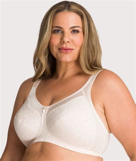 25 Best Bras For Large Busts Of 2022 Wwd Womens Full Figure Bras Comfort Large Busts