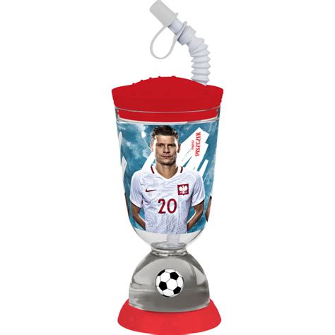 Wojtek szczęsny już dzisiaj żartował na łamach „przeglądu sportowego, że na ostatnim kursy w etoto na polski mecz: Bidon z piłką Krychowiak / Szczęsny / Pazdan 320 ml PZPN
