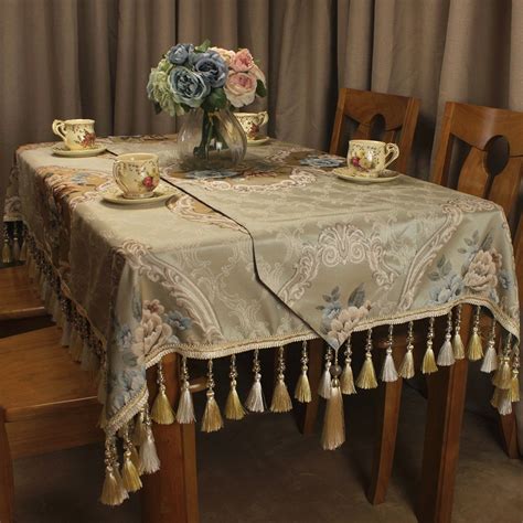 Curcya Beige Classic Table Cloth European Style Jacquard Floral Formal Vintage Table Covers For