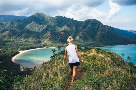 These 5 Oahu Hikes Feature The Best Of Hawaiis Natural Side