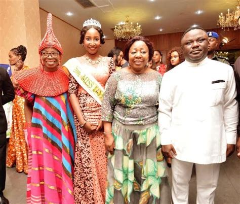 The report from the vanguard said the governor donated n1 million and other gift items to the ayade said that in line with his welfare policy and love for children, the twins were named after. Carnival Calabar's new dimension - Latest Nigeria News ...