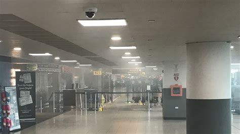 Restaurant Fire Fills Jfk Airports Terminal 4 With Smoke Abc7 New York