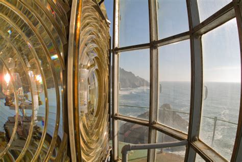 Heceta Head Lighthouse Urutan Pertama Fresnel Lens Window View Oregon