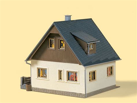 Haus (house, home) +‎ aufgabe (task). HO Haus Gabi Auhagen GmbH 11378