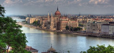 Une plateforme de soins parler de tourisme dentaire hongrie nécessite d'être vigilant sur les différentes pratiques qui existent et visent. Tourisme dentaire Hongrie - 17 ans d'expérience avec des ...