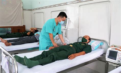 Bên cạnh đó, vaccine này bảo đảm được các tiêu chí ban đầu. Tiêm vaccine phòng Covid-19 cho chiến sĩ biên phòng toàn ...