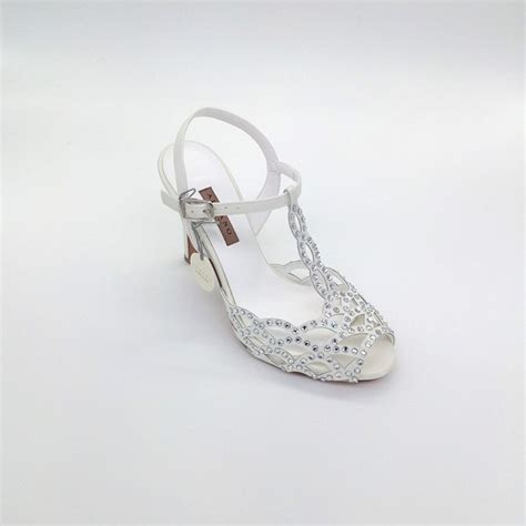 Natale e capodanno si avvicinano, ormai le ore sono scarpe sparkly argento handmade bead diamante da sposa strass tacchi alti. Scarpe Da Sposa Tacco Altissimo : Scarpe da sposa con ...