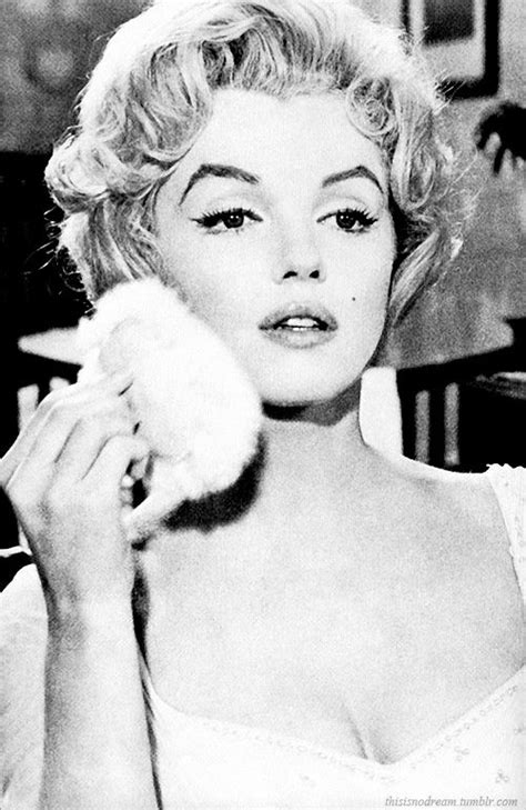 Marilyn Monroe In The Prince And The Showgirl 1957 Marylin Monroe Marilyn Monroe Fotos Divas