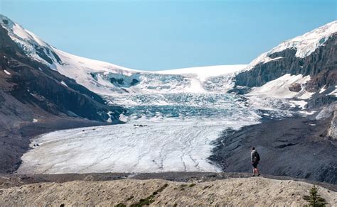 Travel Guide To Visiting Athabasca Glacier