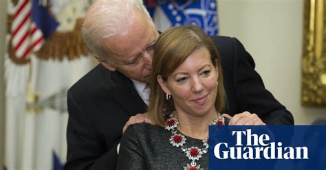 Joe Biden: ex-defense secretary's wife says viral photo used