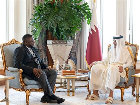Hh The Amir Receives Credentials Of Five New Ambassadors To Qatar