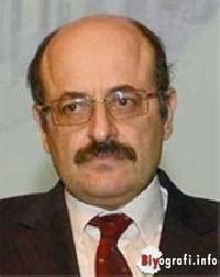 Jun 07, 2021 · denizli'de yaşayan 19 yaşındaki kadriye esenay akçaöz, 2 gün önce çıktığı eve dönmeyince babası alphan akçaöz, kızını kayıp olarak aramaya başladı. Yekta Saraç Biyografi.info.