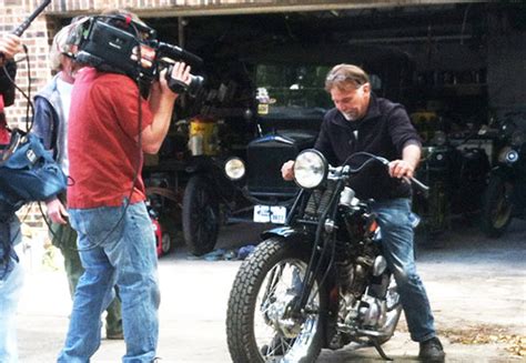 10,018 likes · 4 talking about this. What's In The Barn. The New TV Series Premieres Tonight ...