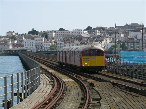 Isle Of Wight Island Line Class 483 Standard National Rail Flickr