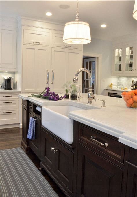 Should i have the sink, hob or nothing in the kitchen island? Farmhouse Kitchen. Kitchen Island with farmhouse sink. A ...