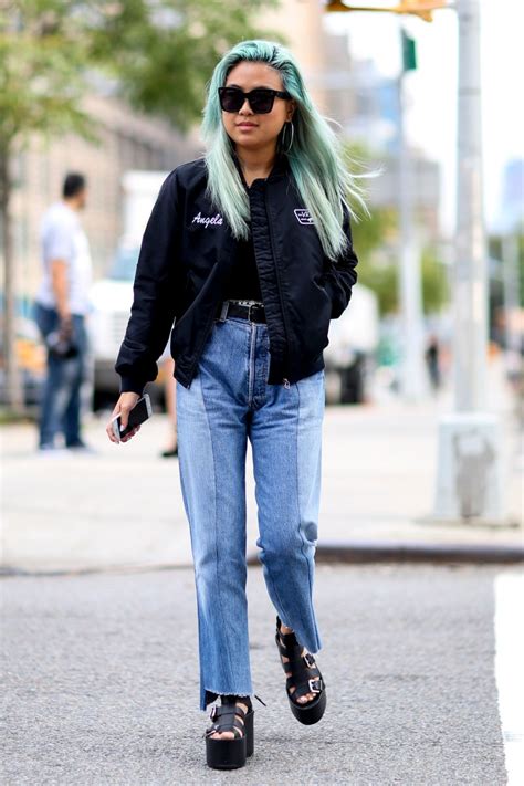 What To Wear With High Waisted Jeans Stylecaster