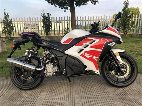 Vitacci Falcon 250 Motor Scooter