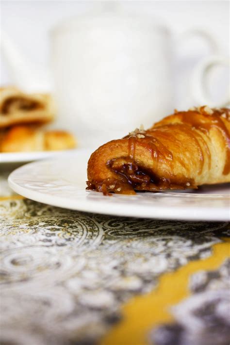 Coat a muffin tin with cooking spray. Caramel Pecan Croissants (With images) | Caramel pecan ...