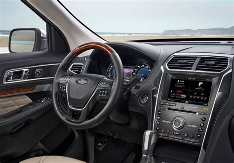 The 2021 ford explorer is recognizable, but new. New 2021 Ford Explorer Interior Changes, Colors - Teps Car
