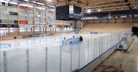 600m2, couverte et au bord du lac, au jardin du rivage est la municipalité et l'association vevey sur glace sont heureuses de pouvoir offrir une patinoire aux. SwissHabs | Tout est prêt pour l'inauguration de la ...