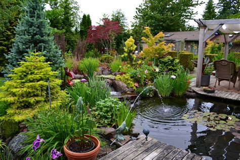 From 7 august, if conditions allow, there will be no legal limits on the number of people who can meet others in places like pubs and restaurants. Linda Letters:: Open Gardens #3, 4 & 5