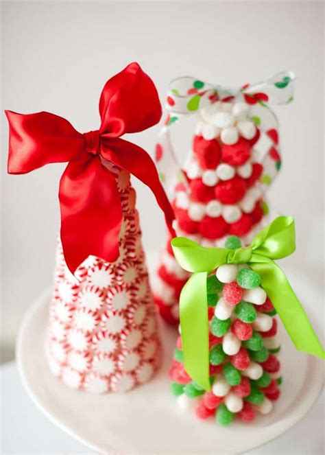 We had candlelight service at church & a christmas party to attend that night, so we decided to make chicken noodle soup for dinner… Kids Christmas Table Red & Green Setting - Celebrations at ...