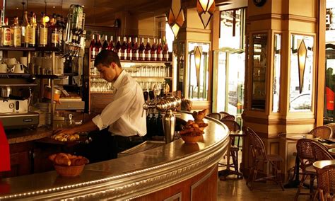 Worth The Buzz Top Five Wine Bars In Paris France Epicure And Culture